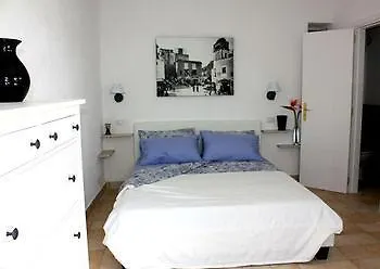 Frühstückspension Casetta Minghitto In 4*